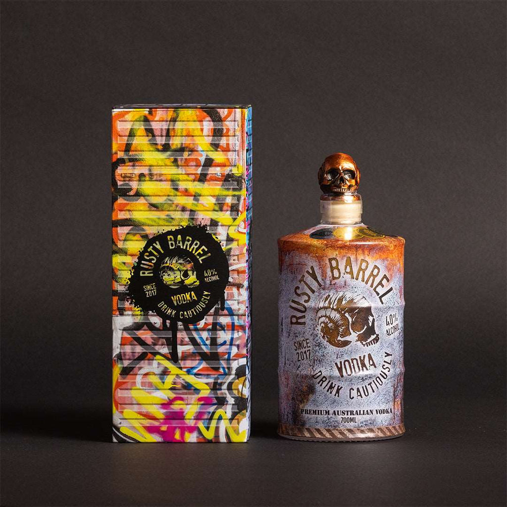 Vodka 700ml + Tin Gift Box