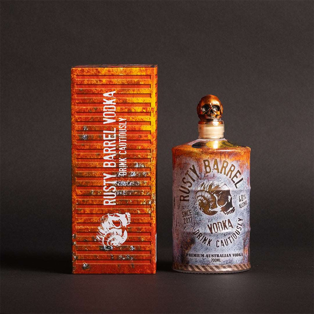 Vodka 700ml + Tin Gift Box